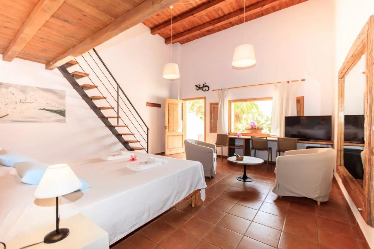 Kır Evi Es Pas Formentera Agroturismo Es Calo  İspanya