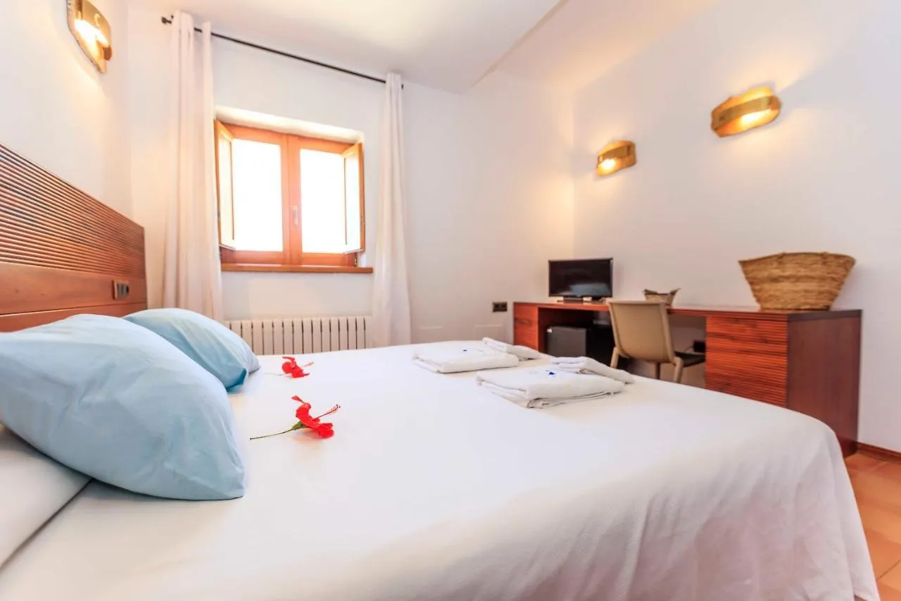 Kır Evi Es Pas Formentera Agroturismo Es Calo